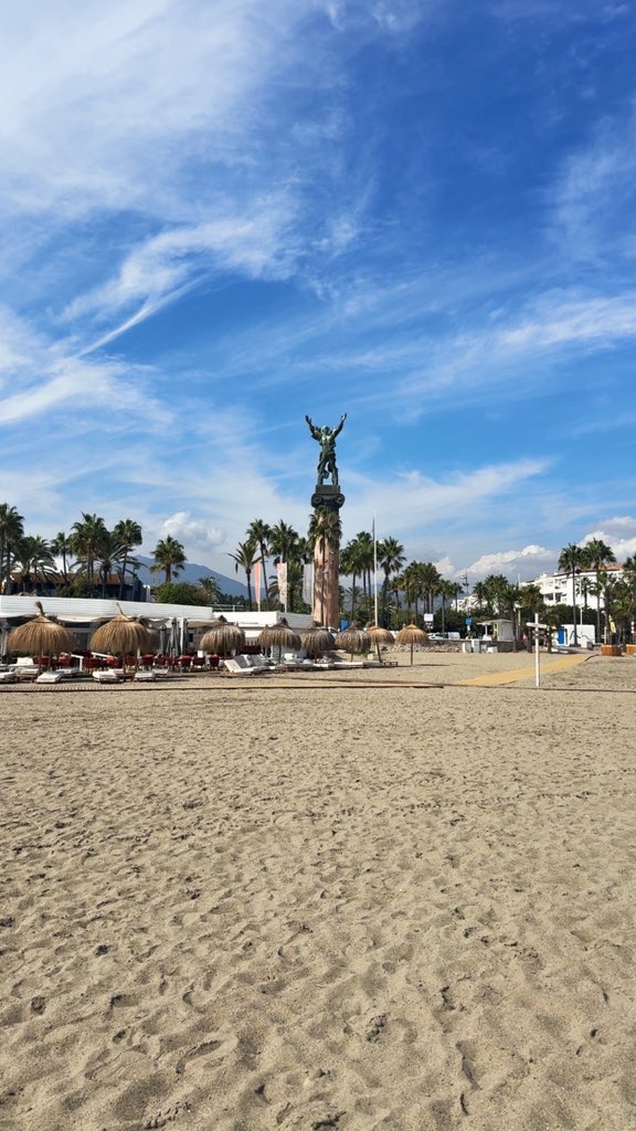 Na1f_v's tweet photo. MARBELLA 🤍 https://t.co/Tk4Pyv3iHB