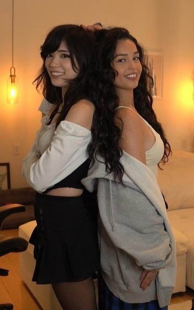 Asceisgone's tweet photo. Which room are you going in? 

Room 1~Olivia and Addison bullies you and takes your cash 

Room 2~ sloppy head by both 

Room 3~ Fucking Sabrina while Madison pegs you 

Room 4~ They cuck you to BBC and make you clean their bodies 

~#celebgoon #cuckold #goon #exposed #loser https://t.co/ozvgVtUfc4