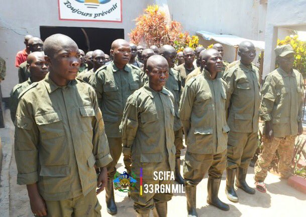 BergsonBtk600's tweet photo. #FARDC🔥| Respectueuses du droit international humanitaire et du cessez-le-feu ,conformément aux accords des #USA et #DOHA,l’Etat-major de la 34e région militaire à présenté à la presse un échantillon de près 40 rebelles #M23_Rdf rendus suite à la pression militaire sur terrain. https://t.co/x7rOMyspmr
