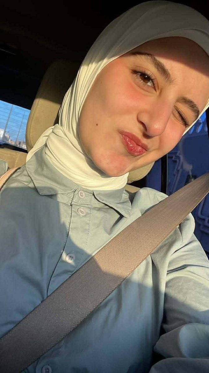 rahafkis07's tweet photo. البوم دياثة كامل بالخاص صورها بحجابها و بدون مسربة من جوالها و تجسس اخوها عليها بالبيت موجود كامل بالخاص https://t.co/TyYLmP1eEI