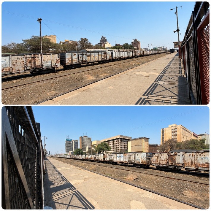 JapanEmb_Zambia's tweet photo. 人口200数十万人の首都の名前を冠したルサカ駅

街中にありながら、退色の進んだ駅の看板、ひと気のない簡素な構内、施錠されたホーム・・・日本の秘境駅とはまた違う何かがありました

駅前の広場（空地）には往時を忍ばせる機関車の展示も。それはまた追って

＃あなたにザンビア　＃ザン鉄 https://t.co/dxB2dMKb1M