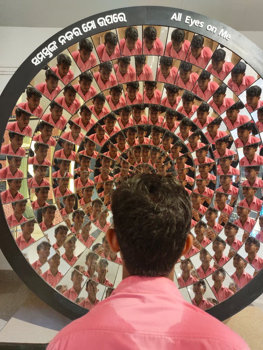 FunScienceDkl's tweet photo. Visitors experiencing the fascinating Mirror Gallery at @FunScienceDkl, a unit of @ncsmgoi, @MinOfCultureGoI where reflections create surprises and science comes alive through interactive experiences.
#dhenkanalsciencecentre #MirrorGallery #VisitorMoments #mirrors #FunWithScience https://t.co/GLewjFiGVA