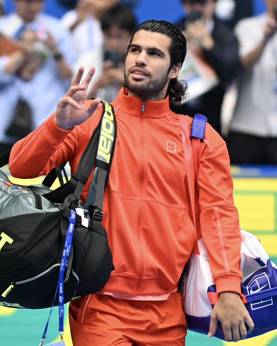 carlosalcaraz's tweet photo. Happy to be back in the quarters here! 🙌🏻❤️ https://t.co/QHzrMImrMT