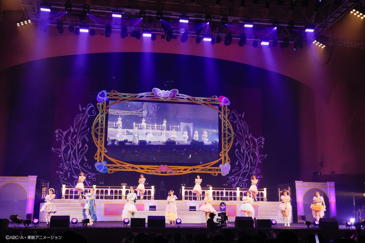 precure_live's tweet photo. ／
📢本日は
『名探偵プリキュア！LIVE2026
キュアット熱唱！はなまるShowtime☆』
ご来場・ご視聴いただき、ありがとうございました！
＼

📺✨本日の公演の見逃し配信は、
☀「ひらめきDay公演」🌙「ミステリーNight公演」
ともに【10/4(日)22:00頃まで】にU-NEXTにて配信開始予定で��！

会場でご覧いただいた方も、配信でご覧いただいた方も、ぜひもう一度「キュアット熱唱！」をお楽しみください🎶🎉
#precure #プリキュア #プリキュアライブ #たんプリ