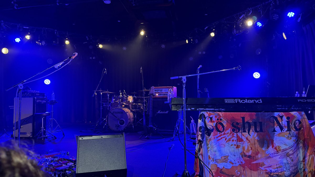 Chitan_cat's tweet photo. 初めてCö shu NieのLIVE行ってきた！
2列目のめちゃくちゃ良い位置で見れたし
聴きたかった1番好きな曲も聴けてヤバかった😭
生歌でも声綺麗で凄い…😇
#coshulive https://t.co/QUJvaRMmfS