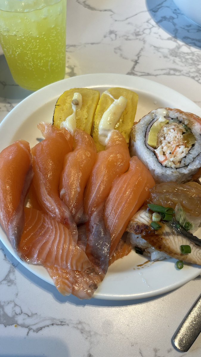 Kchannel____'s tweet photo. 음식사진개맛없게찍기 https://t.co/66mdKcVMDC
