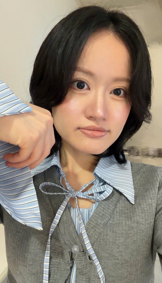 pomeiskawa's tweet photo. 袖見せたかったけどうまく見せられなかった https://t.co/760oGMCRvD