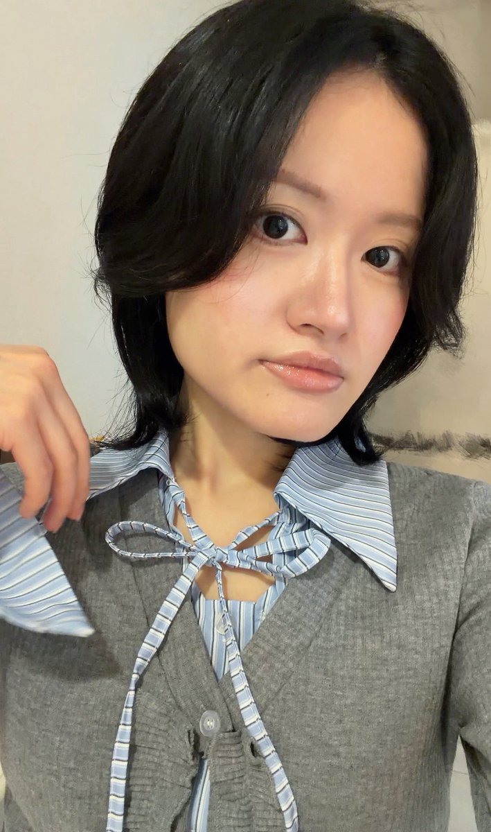 pomeiskawa's tweet photo. 袖見せたかったけどうまく見せられなかった https://t.co/760oGMCRvD