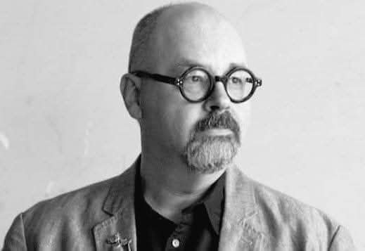 vanmutoka1's tweet photo. «Vous vivez dans un monde où la seule vérité absolue est que personne ne se soucie de vous, sauf dans la mesure où cela leur est profitable.»
 Carlos Ruiz Zafón https://t.co/7V5Q5E5TCo