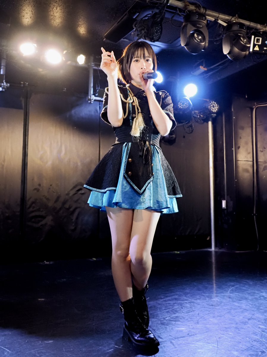 yutaka_zero's tweet photo. IDOL IGNITION vol.4
新宿Club SCIENCE
歌舞伎町の久しぶりの箱🎤
最前で標準レンズ使ってみたけどなかなか撮影難易度高い照明でした😓
途中ペンラの不具合で一瞬色が変わってしまったのを見逃さない杏依ちゃんコワイ😱もといスゴい😁
#三好杏依
#InnocentFairy
#あいにもうあい隊 https://t.co/PN0FK2ADUR