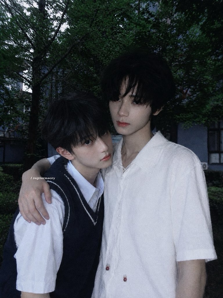 namesiweSy's tweet photo. #橹穆 校园💑🏻 https://t.co/lkJXNDrtbl
