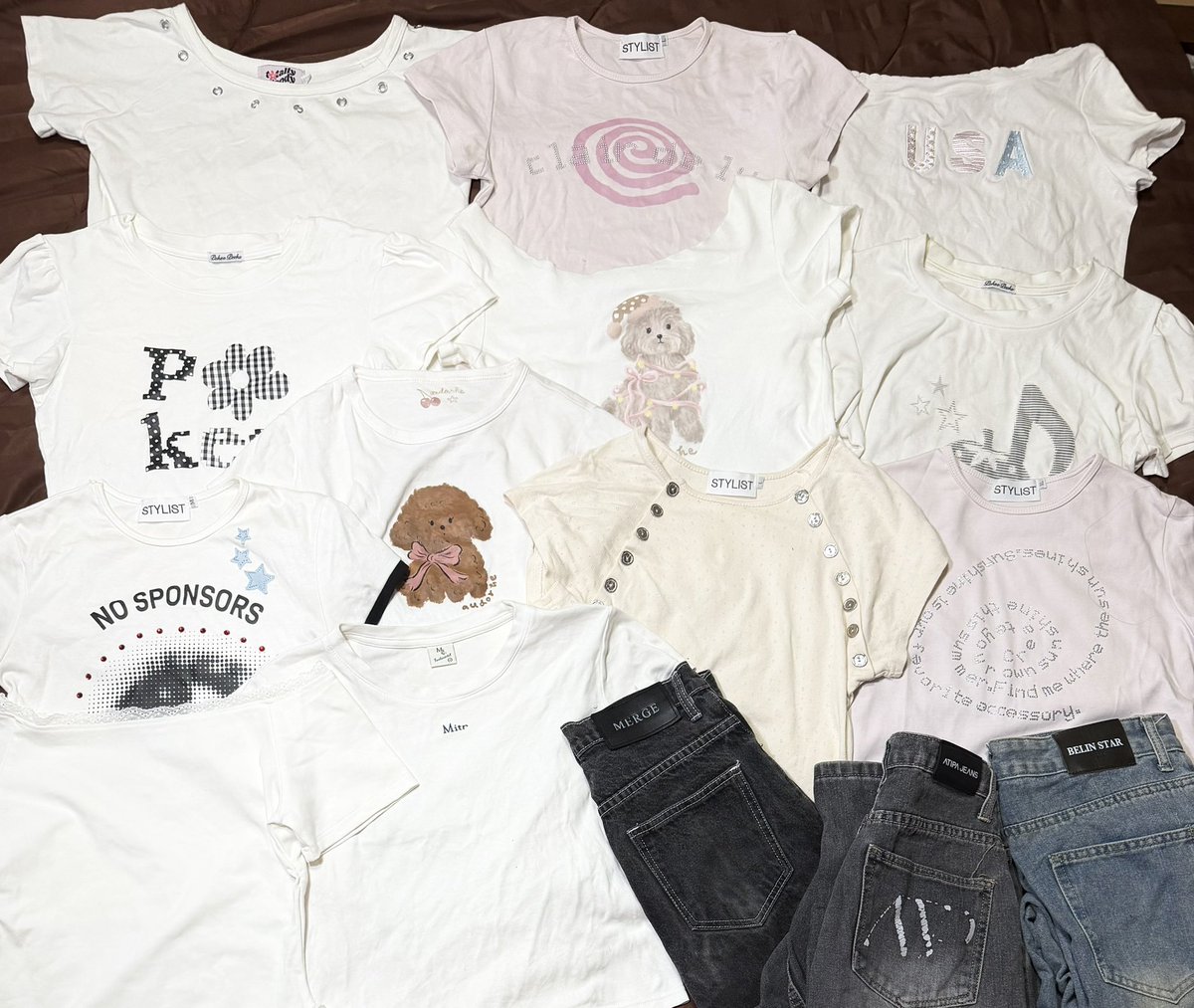iimmykx's tweet photo. ୧🩰 ส่งต่อเสื้อผ้ามือ1/2 👼🏻💌

🫧 ส่วนใหญ่ไม่เกิน80 มีเยอะกว่าในรูปเยอะมากก🏄🏻‍♀️💖

ค่าส่ง1-3 ตัว45/เหมาส่ง55
รีปักลด5฿

🎐 ลงพรุ่งนี้ 04/10 ( 20.30 น. )

#ส่งต่อเสื้อผ้า #ส่งต่อเสื้อผ้ามือสอง #เสื้อผ้ามือสอง #โล๊ะตู้เสื้อผ้า #ส่งต่อfeelfree #ส่งต่อcintage #ส่งต่อduex https://t.co/yMSJQg2mhT