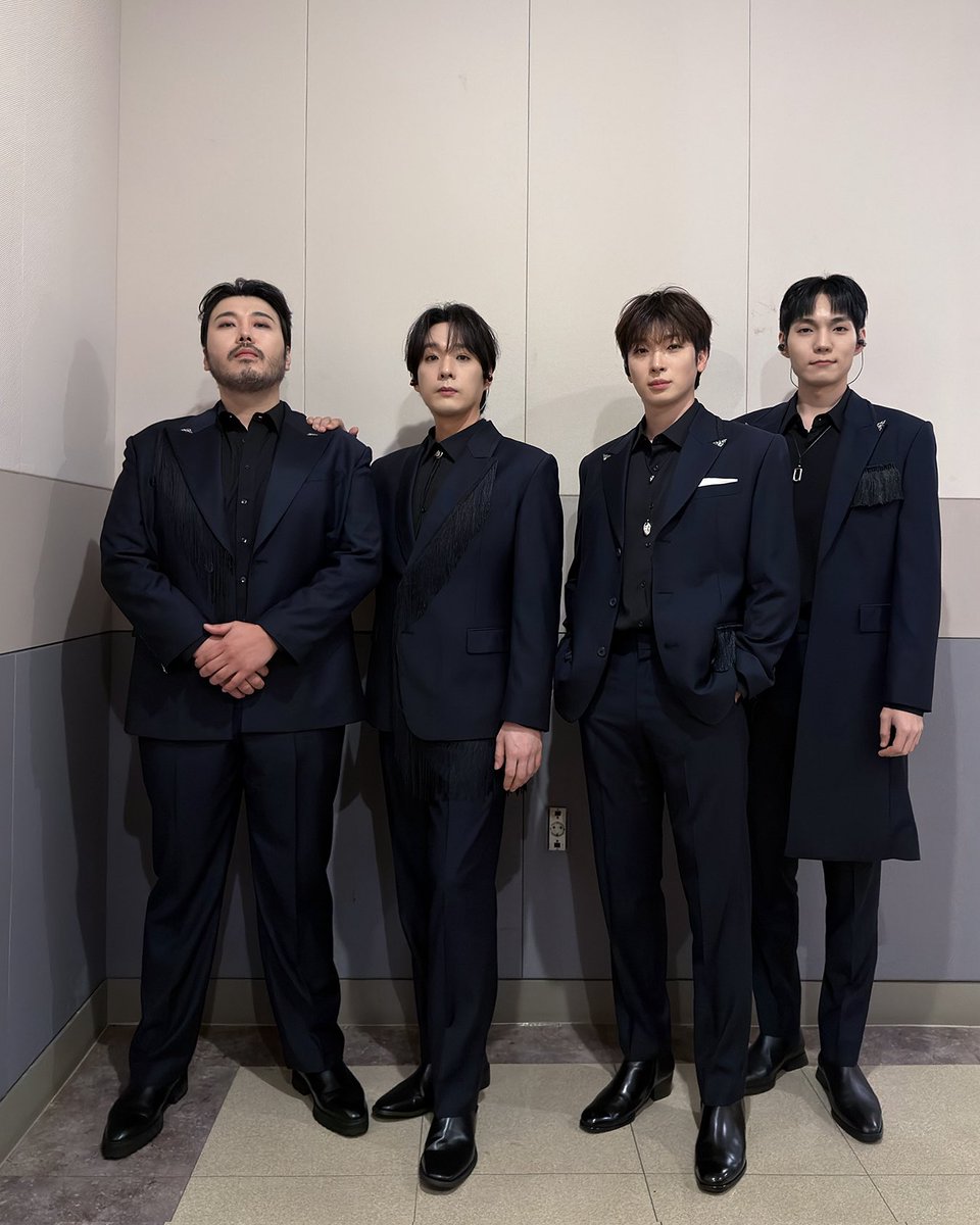 real_miraclass's tweet photo. ✨미라클라스 콘서트 <2026_GLORY>

미라클라스가 전하는 가장 빛나는 순간을
함께해주신 여러분 감사합니다💕

#미라클라스 #MIRACLASS
#김주택 #박강현 #정필립 #한태인
#GLORY #라이브러리컴퍼니 https://t.co/PWblDBWN2R