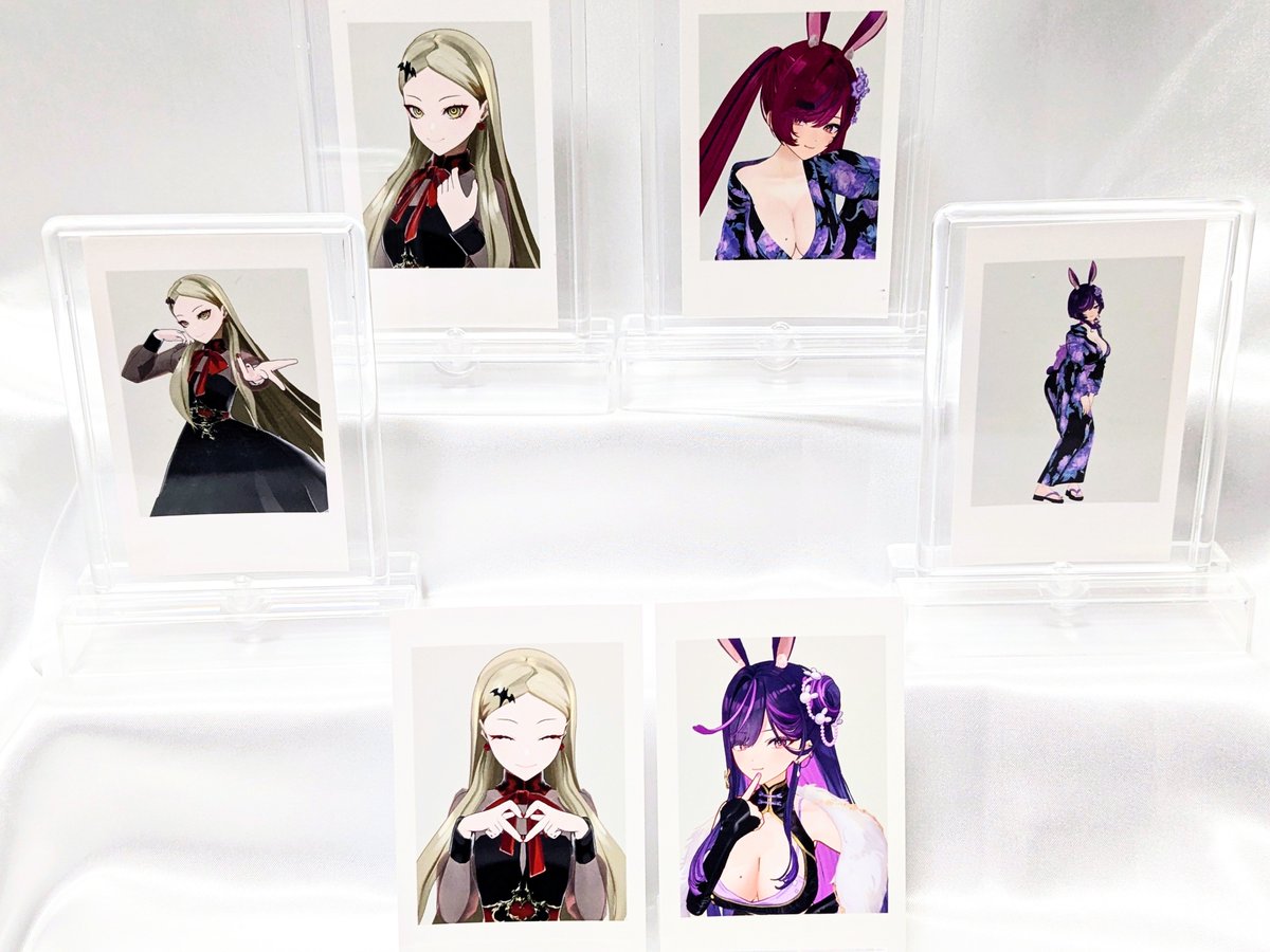 VTuberPRESS's tweet photo. 【#ぶいとり 事後通販情報】

第1回ぶいとり！の事後通販グッズは絶賛販売中です🎁

今回は「ランダムチェキ風カード」をご紹介🎵

3種類、すべてが当たり🎯
1枚だけでもよし、3枚すべて集めてもよし✨️

▼詳細・ご購入はこちら
https://t.co/W7RsFOiycg

✅️受注生産グッズは【10/5(月)】まで https://t.co/xWsuqp3vAG