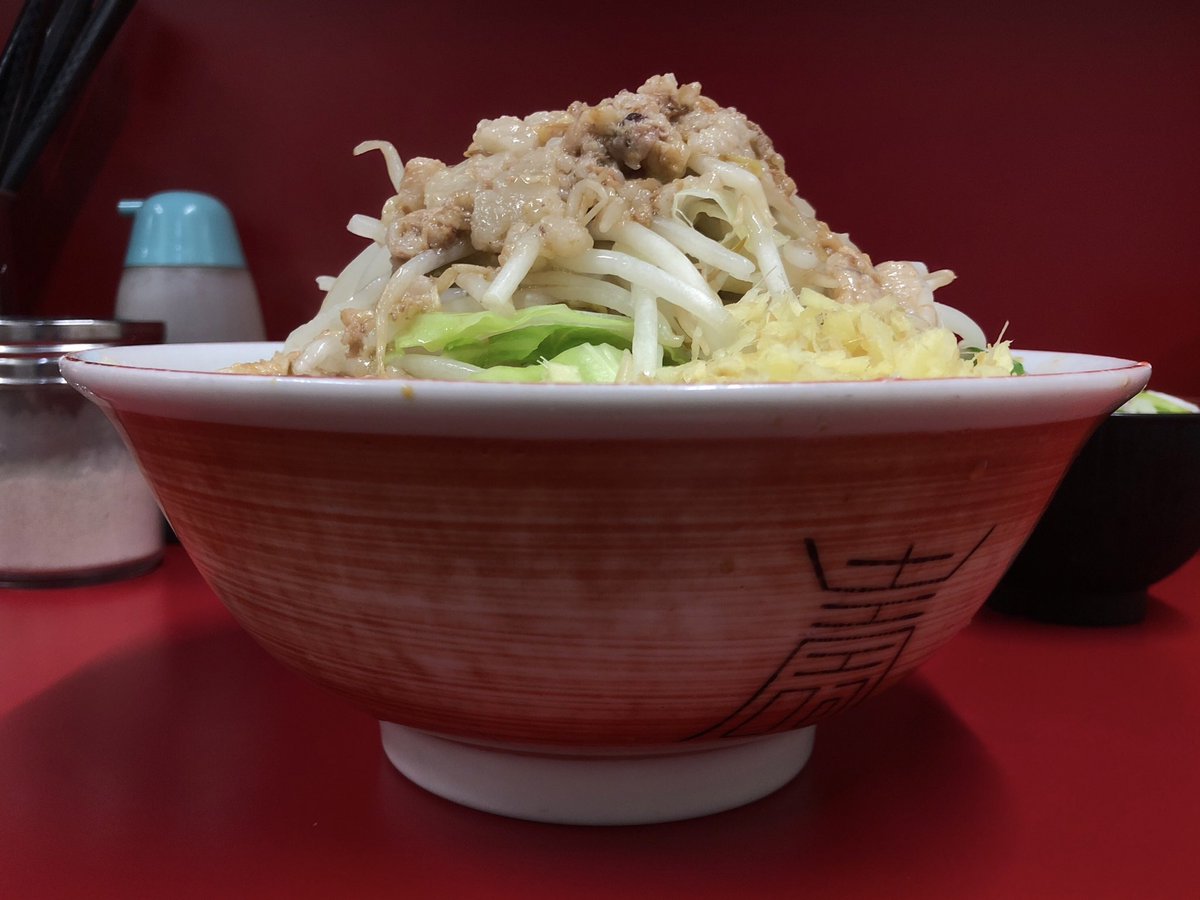 oysm_kmn's tweet photo. ラーメン二郎 大宮公園駅前店
大汁なし 大盛長ねぎ https://t.co/gEvv1S2Gtf