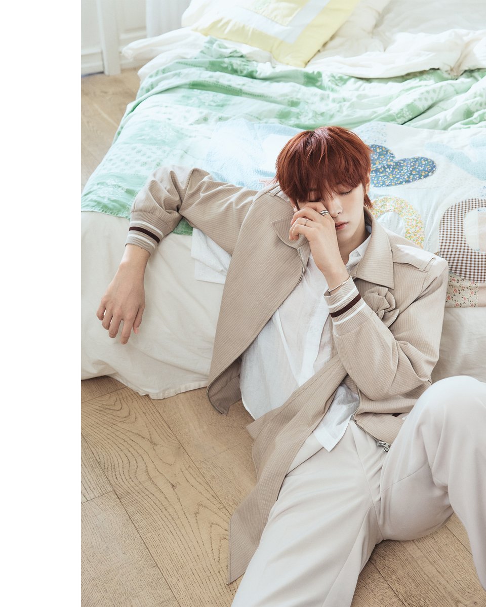 flareu_official's tweet photo. FLARE U 2nd Mini Album [ℒ𝒪𝒱ℰℋ𝒪𝒪𝒟]
Concept Photo "𝕃𝕆𝕍𝔼 𝕆'ℂ𝕃𝕆ℂ𝕂" 🕰️

₊˚⊹ᰔ 2026. 10. 14. 6PM (KST) 

#FLAREU #플레어유 
#강우진 #KANGWOOJIN 
#LOVEHOOD https://t.co/zyA3LUWBG2
