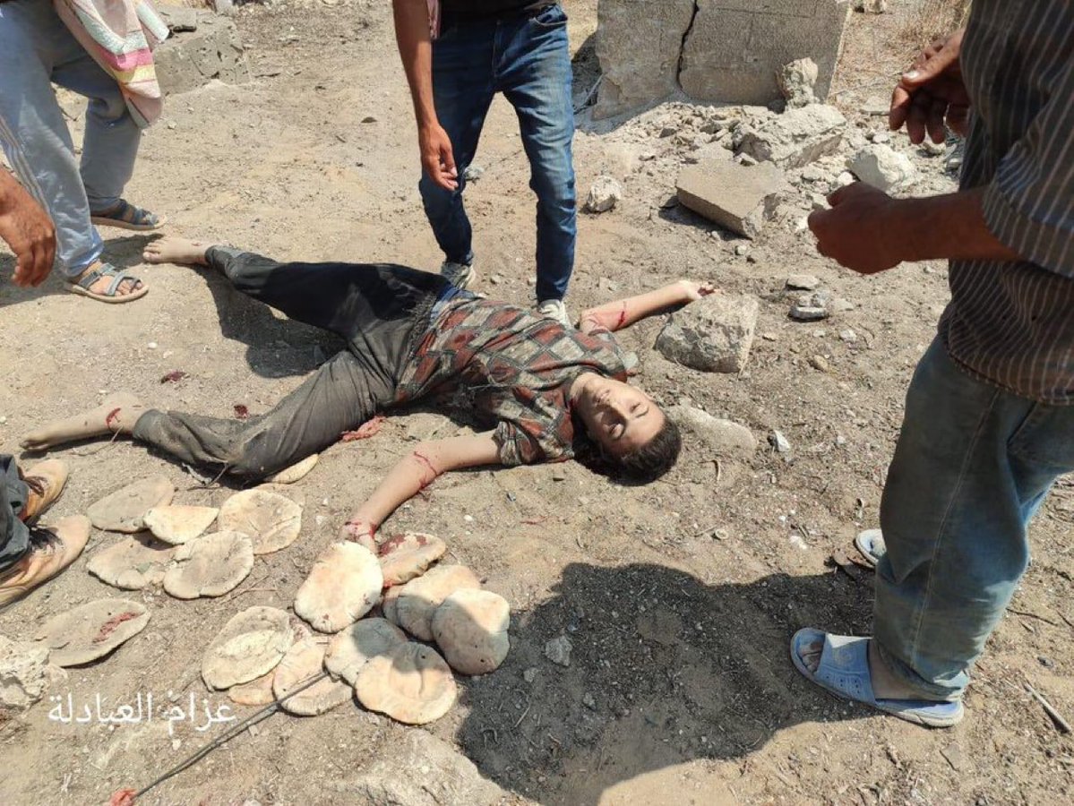 RamAbdu's tweet photo. The child Abdullah Amjad Al-Farra was passing through the old cemetery in central Khan Younis after trying to bring bread home to his family when he was killed in an Israeli airstrike. https://t.co/mCWMkjwjZ0