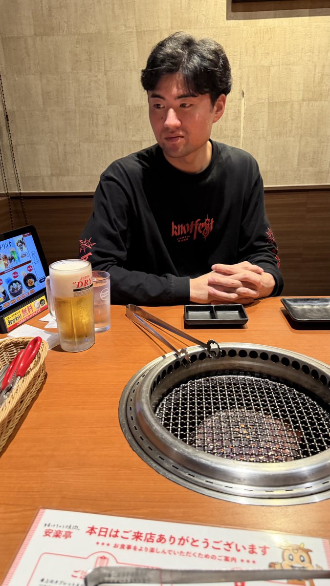 _dyukushi_'s tweet photo. そして生ビール前のリーダーの姿 https://t.co/bBJ9nPid7m