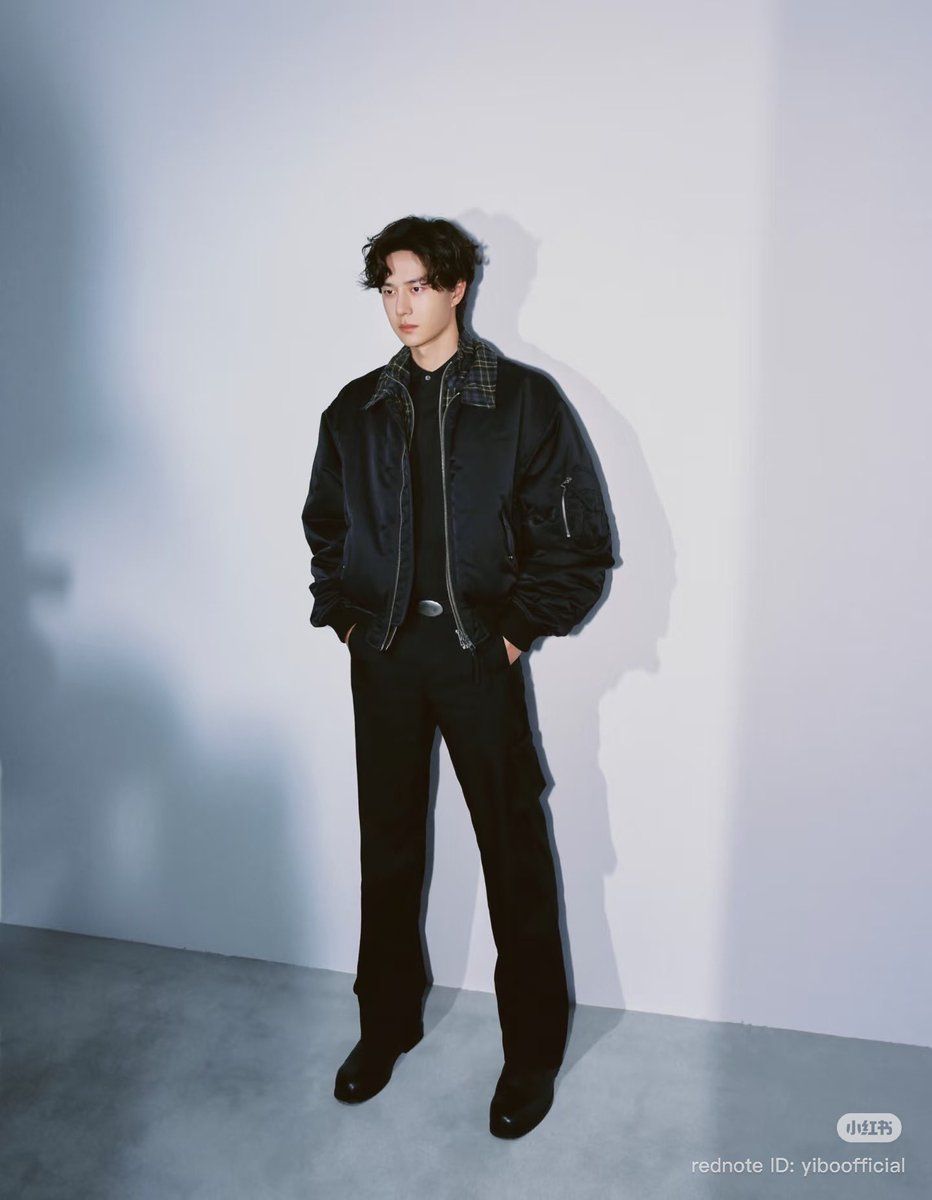 somcheng_BoBo's tweet photo. คุณ GBA เค้าเท่มากจริงๆคับบ🥹🥹💚💚💚👏👏👏

#WangYiboxLoewe #Loewe
#WangYibo #LoeweSS27
#PFW #ParisFashionWeek https://t.co/Hm38zU3lyl