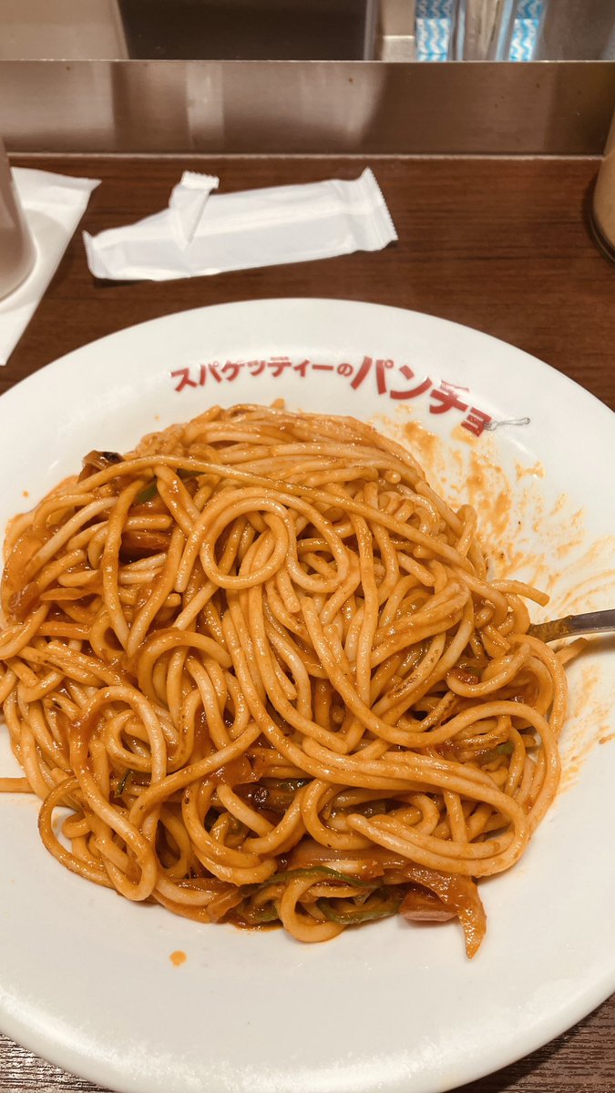 KAITO51863013's tweet photo. 明日に備えてパンチョ https://t.co/PmSBNHTbOb