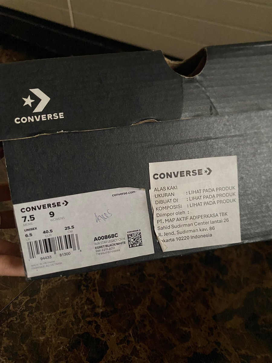 Carriedigiphone's tweet photo. Wts sneakers Converse Run Star Legacy CX Future Comfort Hi White Original
Uk. 40,5 (25,5 cm) Like new, Lengkap dengan box harga 480k dom jkt/depok https://t.co/CXToG5GgYJ