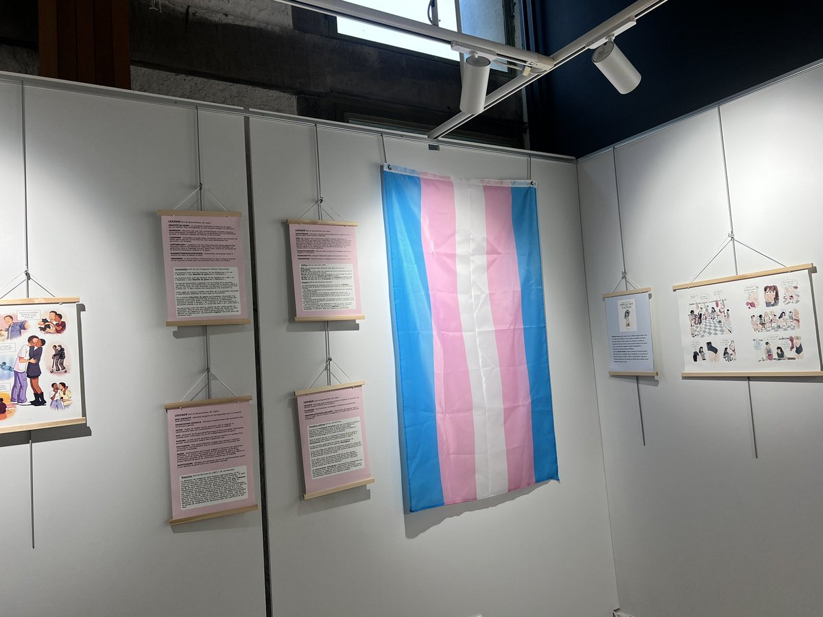 CristeraAbigail's tweet photo. Une bibliothèque universitaire transformée en exposition LGBT…

Assez de cette propagande aux idéologies démoniaques !

Des panneaux qui initient et endoctrinent les jeunes aux déviances sexuelles stériles, à la culture du plan cul et à l’IVG.

Voilà comment ils s’attaquent à la famille occidentale et organisent le suicide démographique ! 

CHRIST EST ROI ✝️