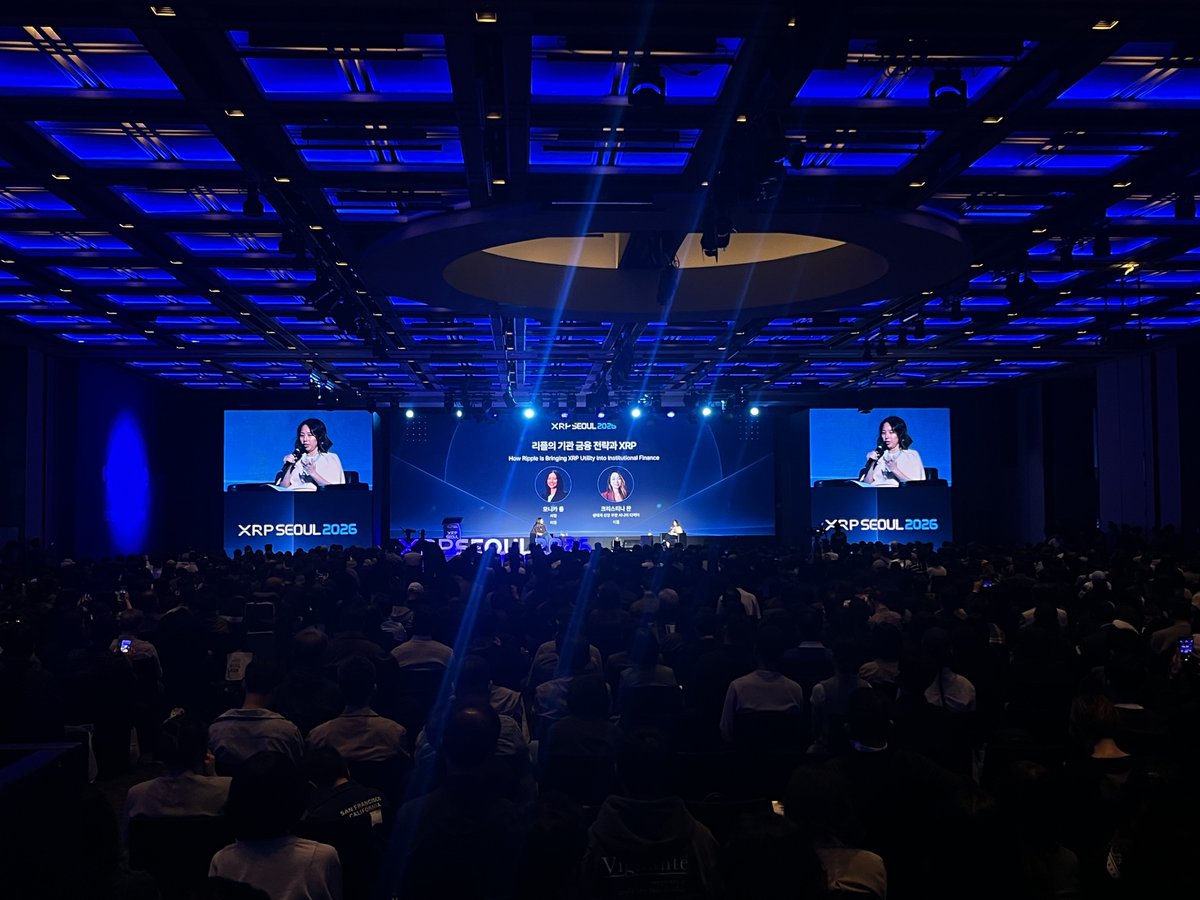XRPSEOUL's tweet photo. 🎤 @XRPSEOUL 2026 Highlights | Fireside Chat

“Institutional Adoption & Capital Mobility on the XRP Ledger”

A conversation on how financial institutions are migrating on-chain, leveraging XRPL for collateral mobility, tokenized assets, and payment infrastructure.

🗣 Speakers 
• Monica Long (@MonicaLongSF) , President at @Ripple 
• Moderator: Christina Chan (@christinabchan), Senior Director of Ecosystem Growth at @Ripple

🔎 Key Takeaways:

1️⃣ Institutional Shift & Capital Market Use Cases 
Driven by regulatory clarity, financial institutions are transitioning from exploring blockchain to deploying on-chain infrastructure, focusing on 24/7 collateral mobility through tokenized money market funds, treasury-backed repos, and stablecoin-enabled cross-border payments.

2️⃣ Building Institutional-Grade Rails on XRPL 
To meet enterprise requirements, Ripple is expanding XRPL's capability stack with permissioned privacy controls, native yield and lending protocols using XRP/RLUSD, and decentralized exchange (DEX) payment integration handled directly by Ripple to reduce customer complexity.

3️⃣ Ecosystem Growth & Future Predictions 
Driven by regional incubators like the Korea Financial Innovation Program and top-tier institution partnerships, XRPL targets massive growth over the next year, projecting tokenized real-world assets (RWA) to scale from $6B to $30B and AI agent transactions to jump from 10 million to 100 million.

💡 The Takeaway 
XRPL is solidifying its role as a core institutional settlement layer by combining real-world asset tokenization, compliant lending, and full-stack payment infrastructure to drive long-term XRP utility and capital liquidity.

Hosted by @XRPLKorea