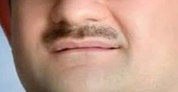 bedevi_vurvu's tweet photo. Herşey bunların zenginleşmeleri için.

Araplar bile kendi dinlerinin ekmeğini bu badem bıyıklı Siyasal İslamcılar kadar yememiştir. https://t.co/NT32QBePRK