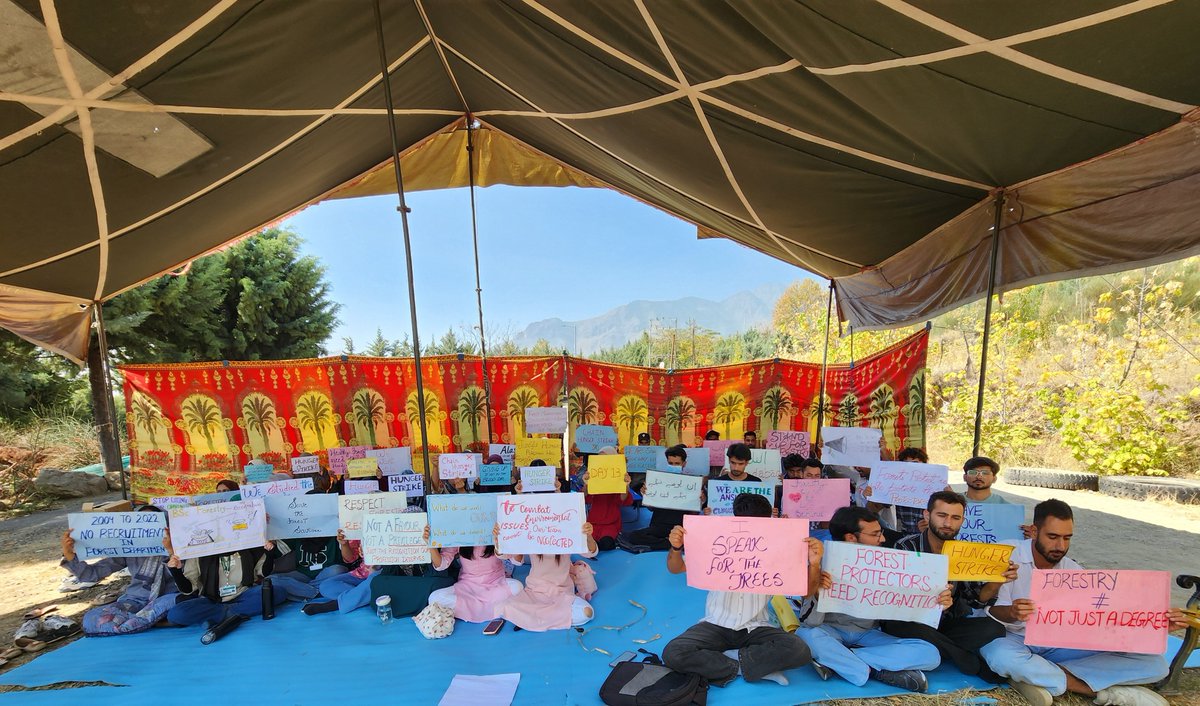 JKFSA_'s tweet photo. DAY 13 | DAY 5 OF CHAIN HUNGER STRIKE

Sometimes, the hardest part is not standing in protest, it is not knowing whether anyone is listening. Thirteen days away from our classrooms and five days into a chain hunger strike, we are still left asking: whom are we protesting to, and who is listening to the students?

Yet, hope keeps us standing. We believe that our efforts will not go unheard, that someone will recognise the weight of what students are going through, and that a just and formal resolution remains possible. Behind every student here are years of study, sacrifice, expectations and dreams. We continue not because the wait is easy, but because we still believe it is worth waiting for a fair response.

@OmarAbdullah @dcganderbal @PCCFANDHOFF_JK @sakinaitoo @JatinKishore7 @JavedRanaa @Sunil_SharmaBJP @ANI @GreaterKashmir @RisingKashmir @GulistanNewsTV @Gbl_Police @javeddar786 @JKNC_
@jkpdp
#Day13 #ChainHungerStrike #ForestryStudents #ForesterRecruitment