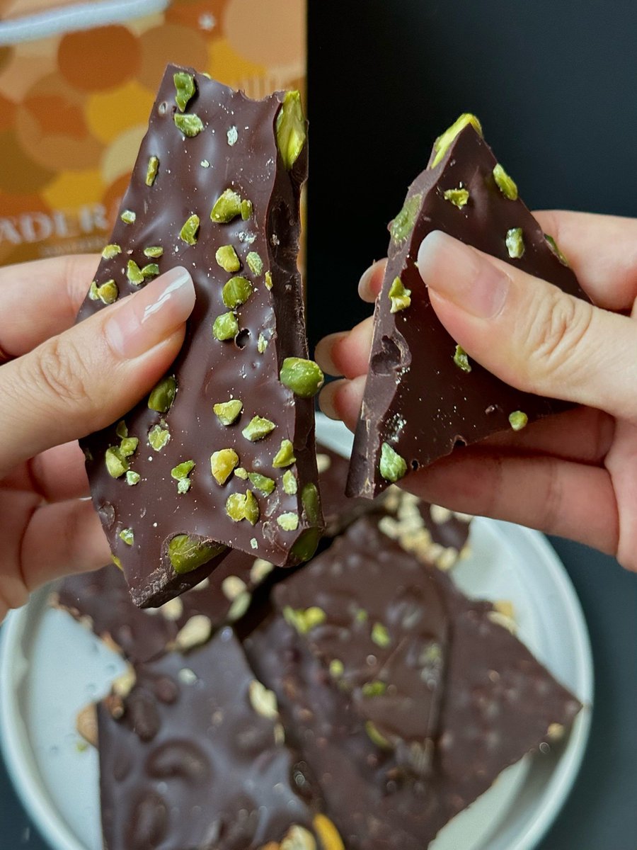 EdenSandersyqd's tweet photo. Comparto mis snacks favoritos de la tarde: chips crujientes de queso y galletas con chocolate  Ideal para acompaar la charla con amigos!， https://t.co/nd87HnsgKU