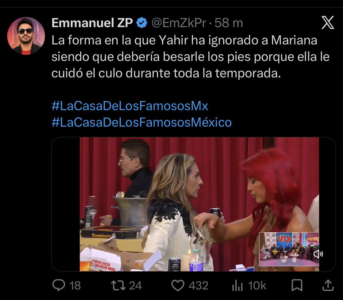 juliayuop's tweet photo. @EmZkPr Porque lo borraste? Jajajajaja dices que Yahir le tiene que besar los pies a Mariana, como por? https://t.co/dnP05yTIzx
