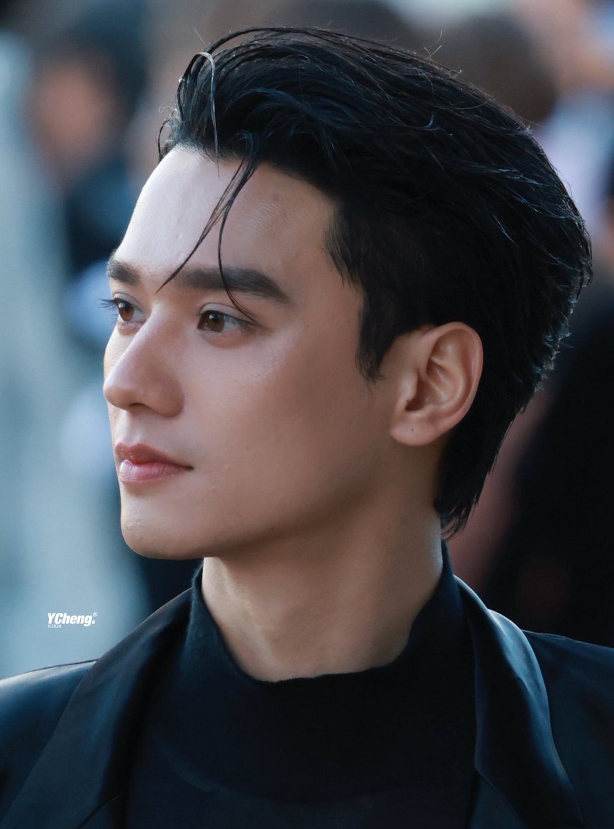 KNPforever888's tweet photo. ชั้นเป็นลม เคมีปีศาจจริง

KENG NAMPING IN PARIS FW27
#SchiaparellixKENGNAMPING
#KengNamping
#Schiaparelli https://t.co/xGZDi8sNiH