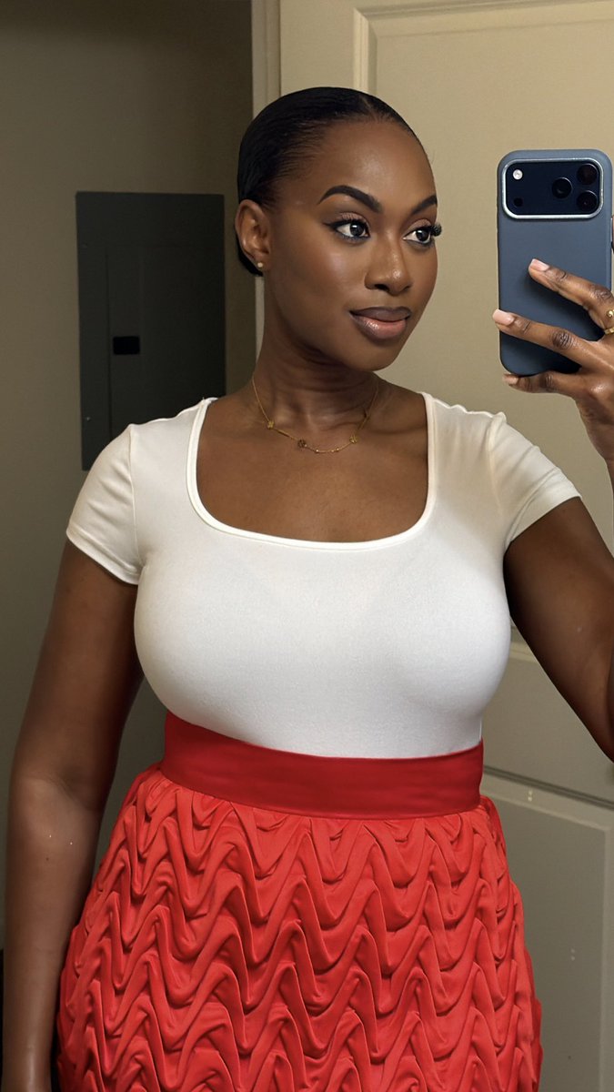 Mzdelah's tweet photo. These images are not an AI generated 🤝 https://t.co/UZTTcmPzml