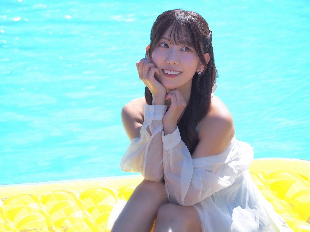 fried_chicken29's tweet photo. 望月くるみさん

写真撮ってくれた人フォローしてくれたら嬉しいなあと言っていたのを聞き逃さなかった！
すごい緊張してたんだろうな～

(掲載許可確認済み)
#望月くるみ
#碧の途中式
#近代麻雀水着祭2026 https://t.co/u9Yy5iCIy6