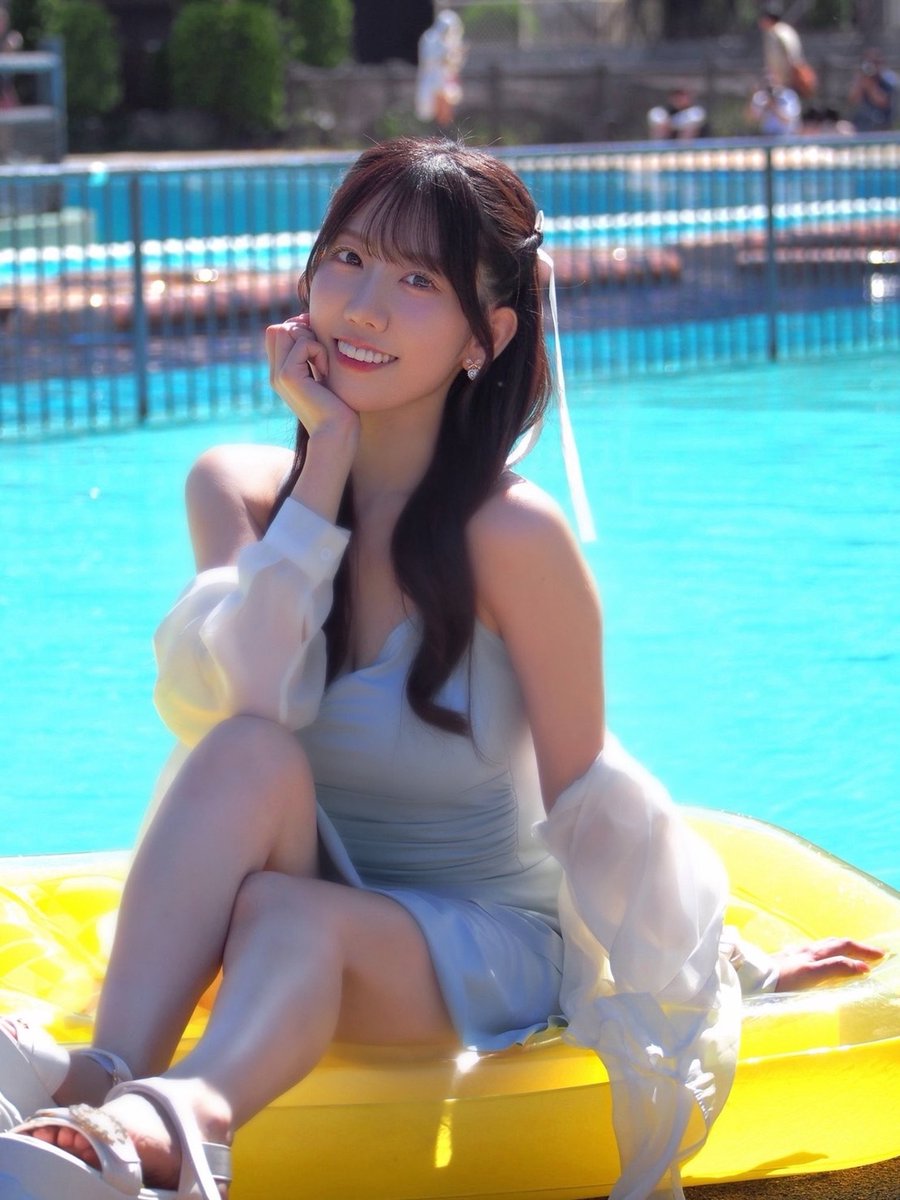 fried_chicken29's tweet photo. 望月くるみさん

写真撮ってくれた人フォローしてくれたら嬉しいなあと言っていたのを聞き逃さなかった！
すごい緊張してたんだろうな～

(掲載許可確認済み)
#望月くるみ
#碧の途中式
#近代麻雀水着祭2026 https://t.co/u9Yy5iCIy6
