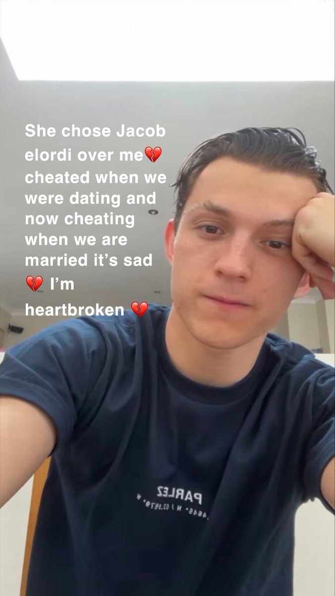 rhiiscute's tweet photo. After Zendaya  was  spotted last night kissing and making out with her ex boyfriend Jacob elordi, at a concert yesterday. 😬

Tom holland shared a sad post on his instagram story.  He said Zendaya have cheated on him twice since they started dating 😭💔 https://t.co/JoCr6llgWd