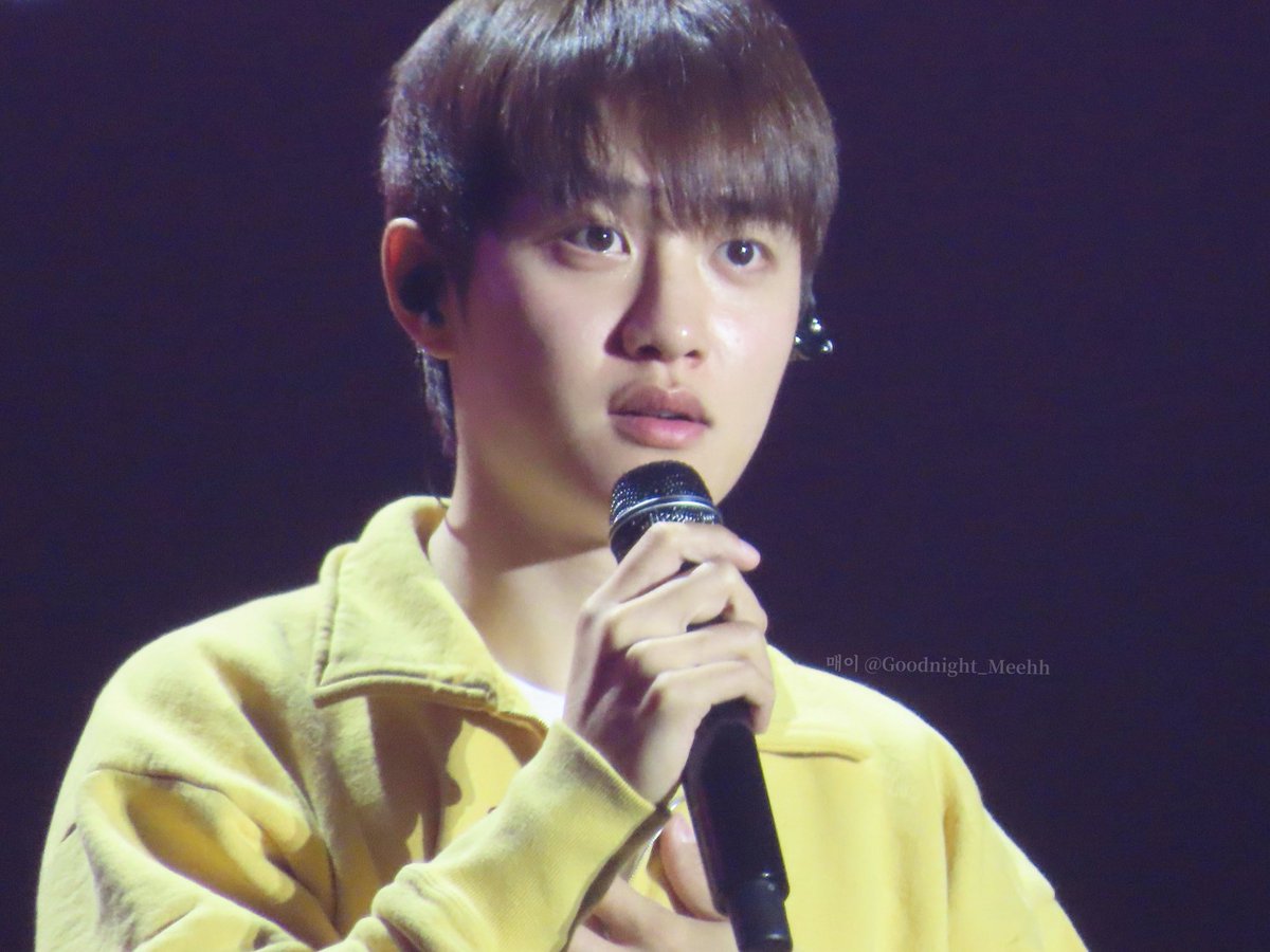 Goodnight_Meehh's tweet photo. 261003 DAY OFF 사운드체크

🐣

#도경수  #경수 #DohKyungSoo 
#ドギョンス #都暻秀 #都敬秀 https://t.co/pQ4ttGCte9