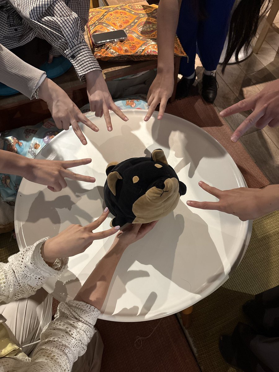 na_ka_pro's tweet photo. #ぐたぷろ 終了しました！
ご参加いただたみなさま、ありがとうございました🙏
ぐたっとリラックスして話せる場になっていたら嬉しいです😌

次回は10月12日(月・祝)「ノンバイナリー／Xジェンダーの会」を開催します。
詳細は下記をご覧ください。 https://t.co/KCxq2KN2AK