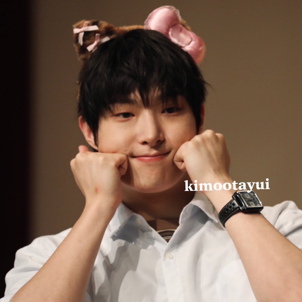 yungisholic's tweet photo. cute &amp; precious ₍ᵔ˲   ̫  ˱ᵔ₎ https://t.co/pHAZHgijHc
