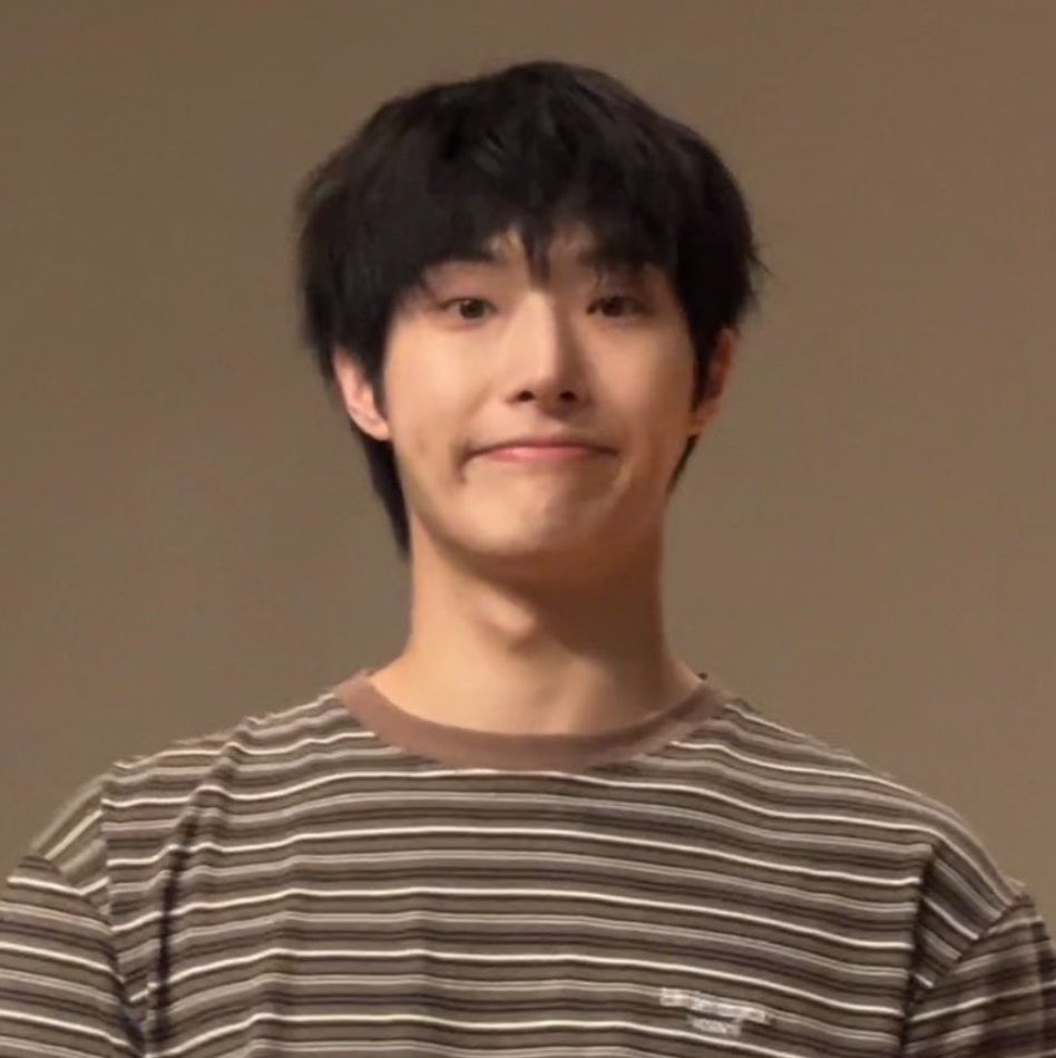 yungisholic's tweet photo. cute &amp; precious ₍ᵔ˲   ̫  ˱ᵔ₎ https://t.co/pHAZHgijHc