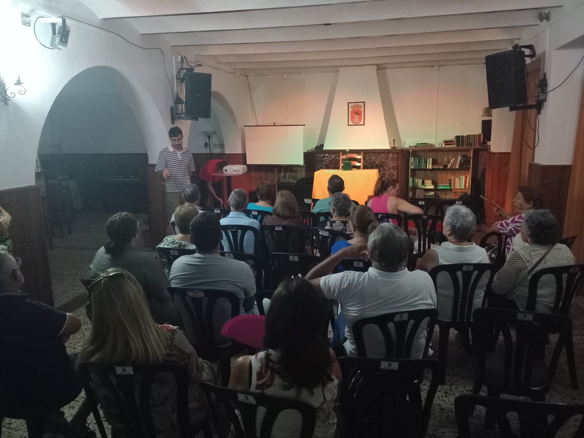 JAlconchel's tweet photo. Charla Saludable de Día del Mayor en
Bar MADRIGUERA Benalup-CasasViejas 2026.
#diadelmayor #benalupcasasviejas #benalup #ocio #eventos #casasviejas #fotografias https://t.co/8vMPKYn0py