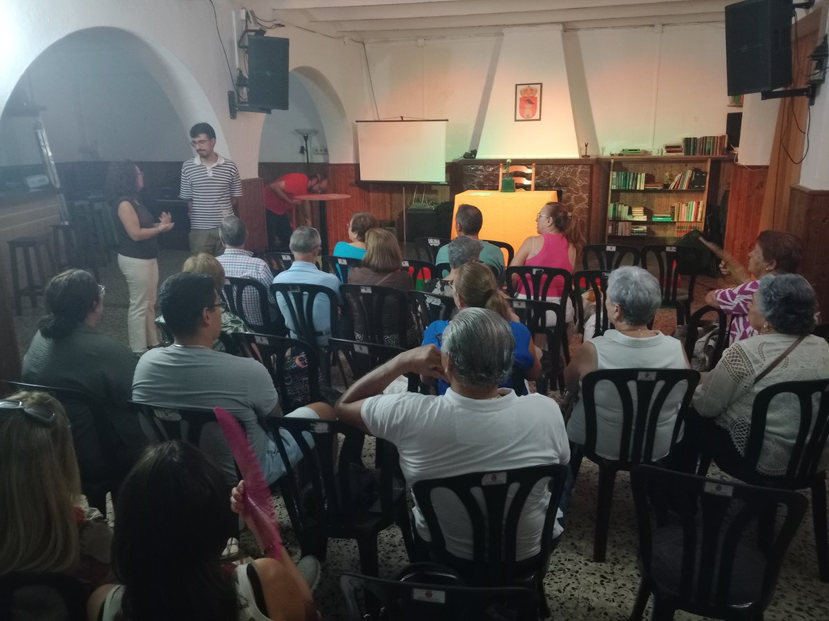 JAlconchel's tweet photo. Charla Saludable de Día del Mayor en
Bar MADRIGUERA Benalup-CasasViejas 2026.
#diadelmayor #benalupcasasviejas #benalup #ocio #eventos #casasviejas #fotografias https://t.co/8vMPKYn0py