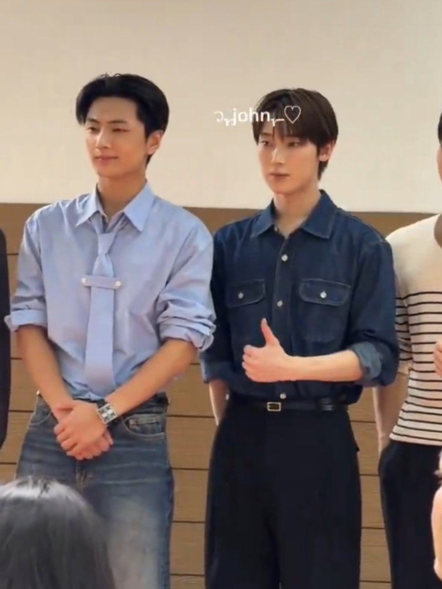 sunjayfolder's tweet photo. sunjay for today's dunkin meet https://t.co/ApIMNsuj4y