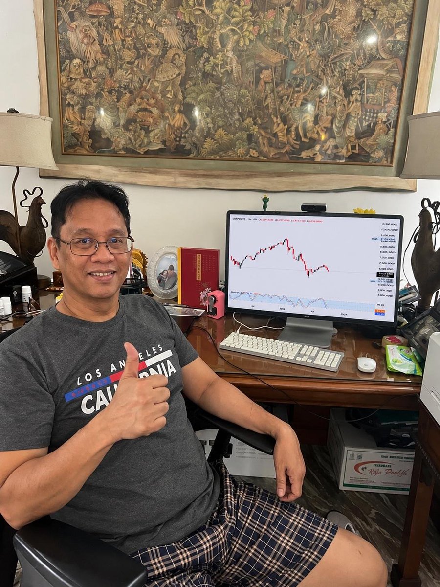 ejaaipongg's tweet photo. Purbaya : enak juga slow living, budidaya ikan smbil trading. Financial freedom 🔥 https://t.co/aXEsKuHd9x