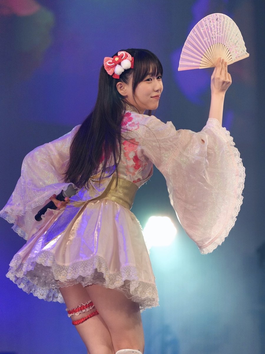 bakemonomomo's tweet photo. みんなの写真を保存して
余韻に浸りつつ…現実の世界でも精一杯頑張っている期間でございます☺︎🪭

#ヒロイン 作品🦷🪥
#一匙のボーントゥクライ 稽古期間です！
いよいよ本番が10月8日〜※Bチーム

毎公演チェキ会あります📸
喋りたい顔見たい頼りたい😭❤️←

🎟️✨
【https://t.co/CM2zFkxsZK】 https://t.co/hEcwrwf2Yg