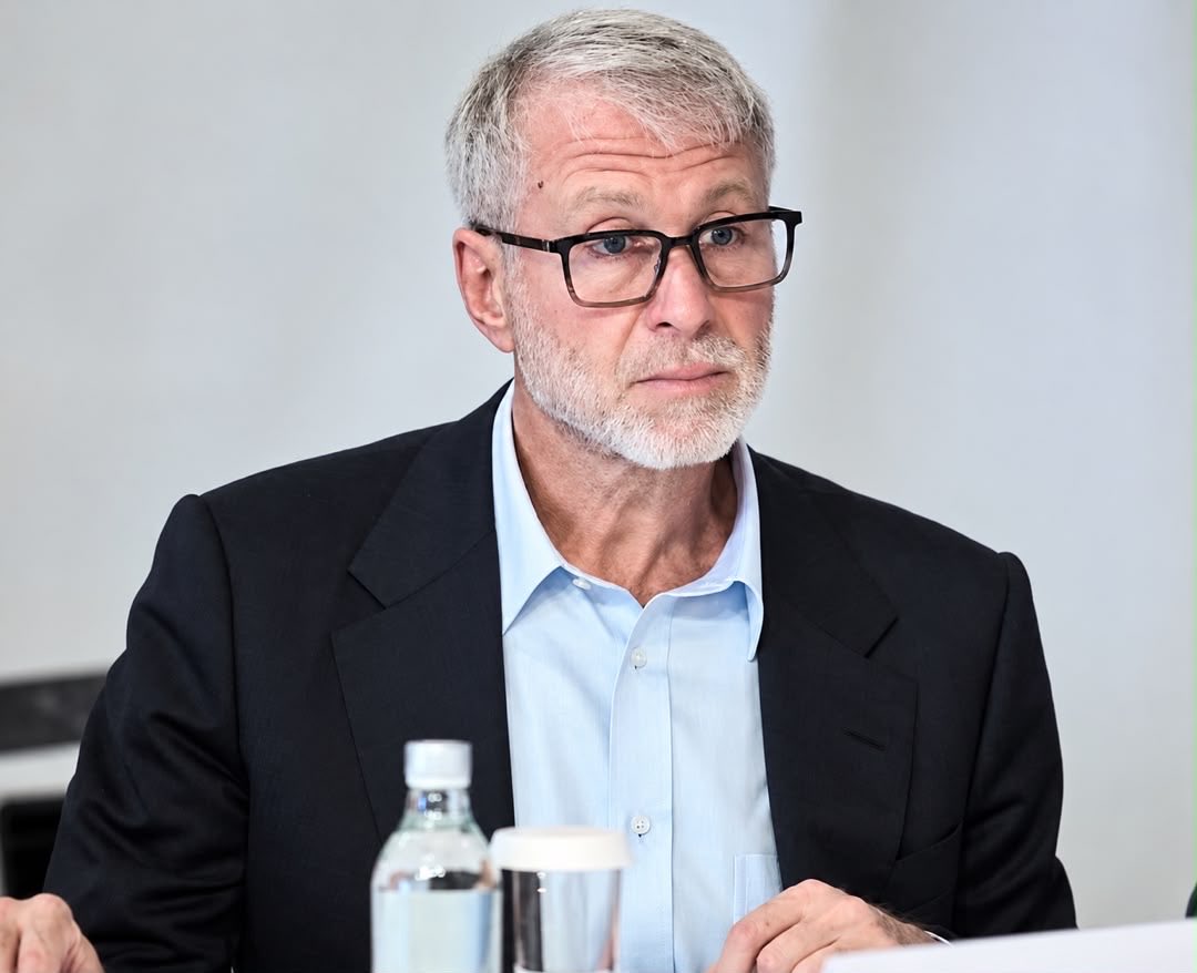 MaziOliv's tweet photo. 🚨Roman Abramovich’s custodian: the sale was illegal. The proceeds will not be handed over.

“In light of the City case, and of what has come out in recent weeks, Mr Abramovich is prepared to meet the FA and the government.

The subject is the decision that forced the sale of Chelsea.

Any arrangement on the forfeiture of the sale proceeds can only be discussed after that meeting, and only on the outcome of it.

We have always considered the agreement that forced the sale to be illegal. It was accepted because the future of the club was judged more important than compensation. That position is now open to challenge. 

The most serious sporting offence currently in front of English football — the charges against Manchester City — has not been met with the same speed, or the same conclusion.

We will seek a fresh repeal. The government should forget any assumption that the proceeds are theirs to take.

This is not said lightly, and it is not said in hope of a favour. It is said because both sides now have a chance at the same standard. Fair representation. The same rules. Or neither.”