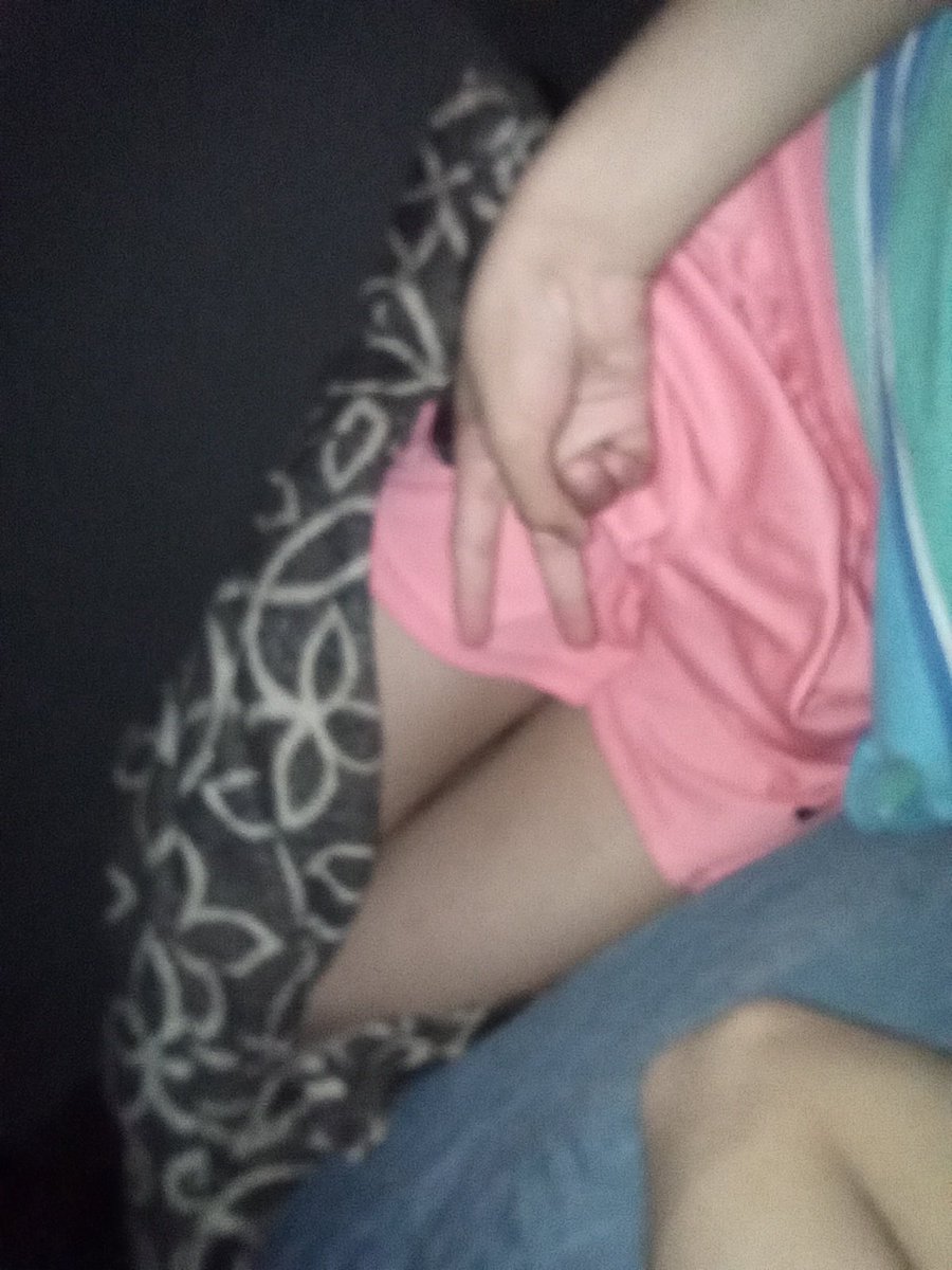 sashining0_0's tweet photo. Ya me voy a momil
Son las 1:10AM
#femboyespañol #femboy #tengosueño https://t.co/WCqb2vxIww