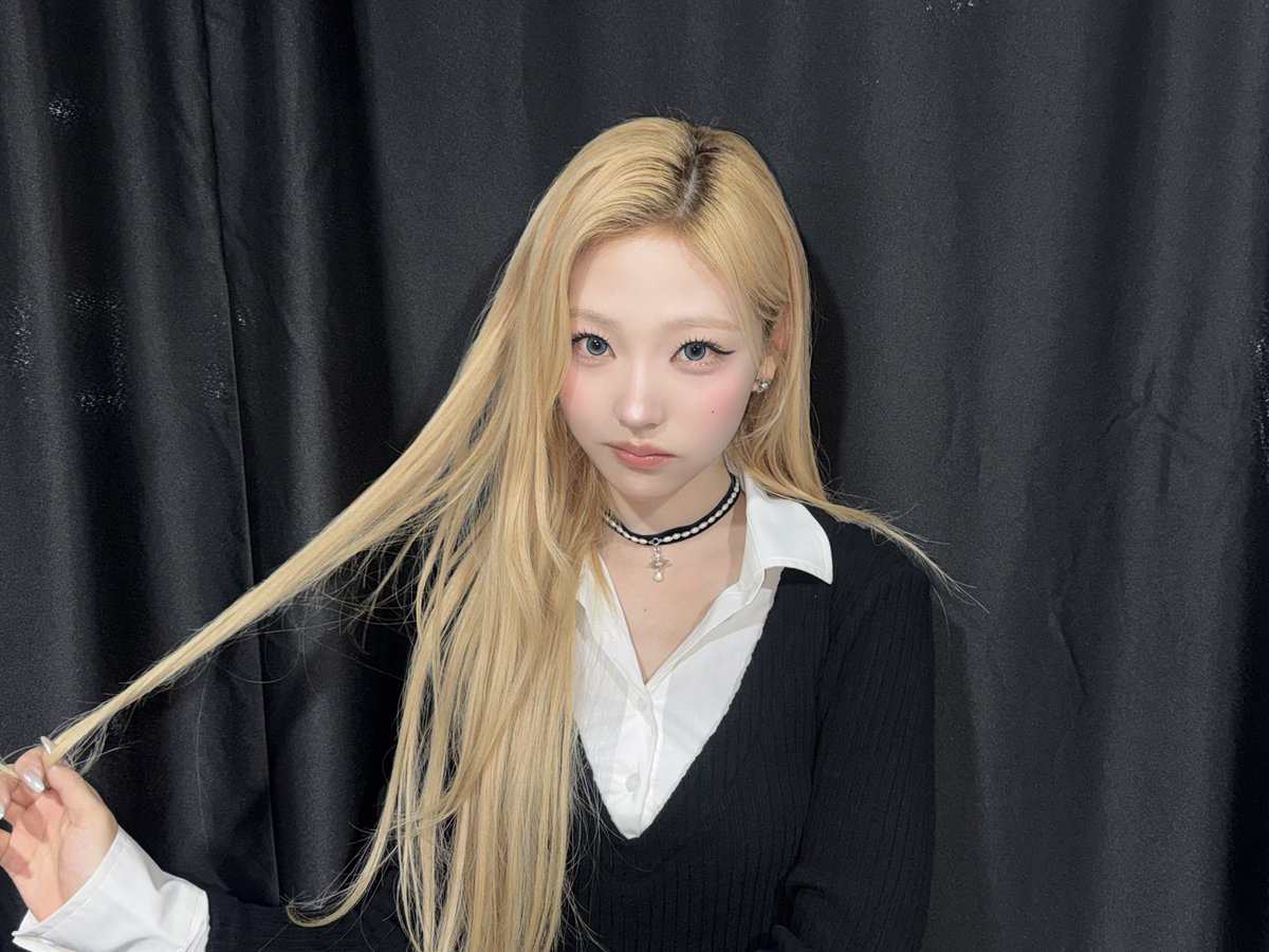 stel1uv's tweet photo. 스포티파이 스텔라 진짜 사랑해요 //💕💕 https://t.co/5NornWcuXR