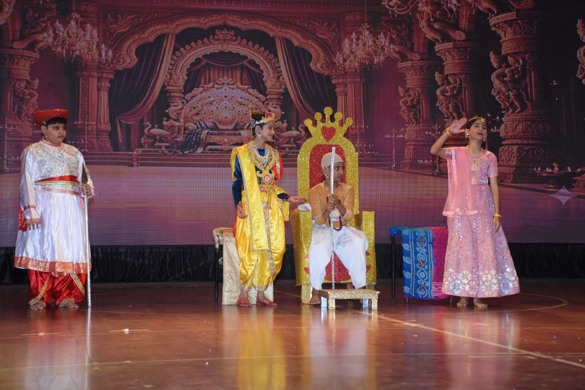 DPSTapi's tweet photo. 🌈✨ Hum Tum: Together We Belong! DPS Tapi’s Annual Function for Classes I–V celebrated friendship, kindness, acceptance and togetherness through vibrant dance, drama, storytelling and a joyful grand finale. ❤️🤝
#DPSTapi #AnnualFunction2026 #HumTum https://t.co/K3G52NwTDe