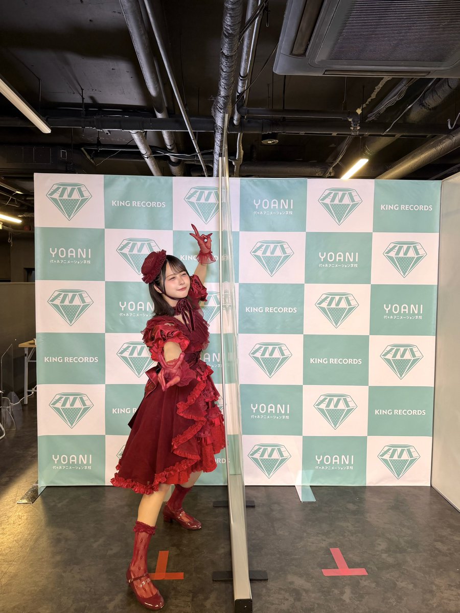 ogi_hana_'s tweet photo. 12枚目シングル
個別撮影会＆ソロポスターサイン会
ありがとうございました 🥀♡

もうこのイベントのプロなので、
いかに時間を活用するか、できるだけ多くの写真を撮ったりお話をするかというのを分析し全力で私が進行しております ︎︎✌︎︎︎ ﾏｶｾﾃ!!

みんなからの愛を全力でお返しします!! https://t.co/1XrR69GYAu